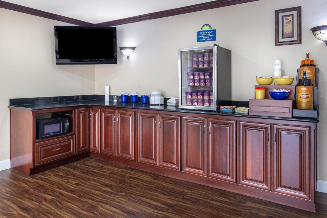 Days Inn By Wyndham St. Robert Waynesville/Ft. Leonard Wood Exteriér fotografie