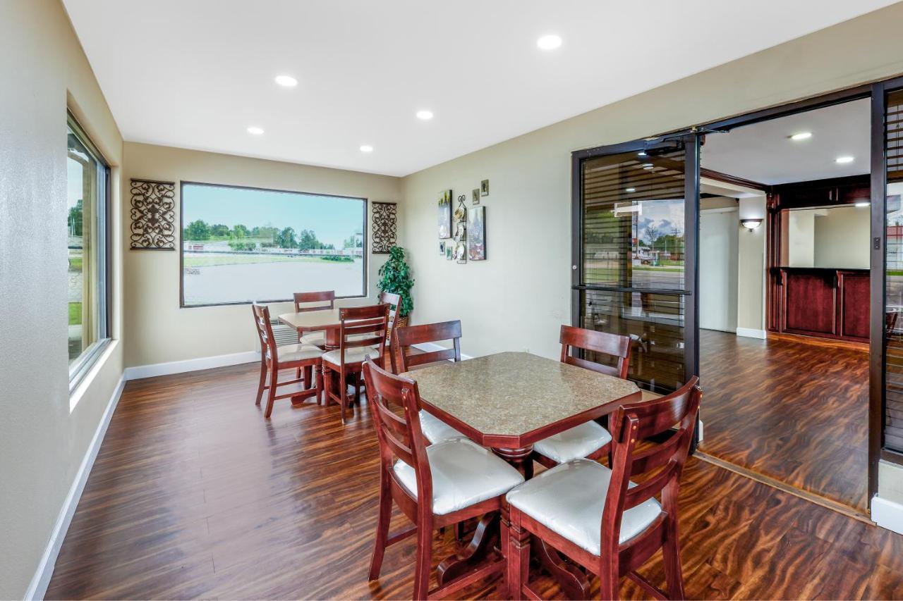 Days Inn By Wyndham St. Robert Waynesville/Ft. Leonard Wood Exteriér fotografie