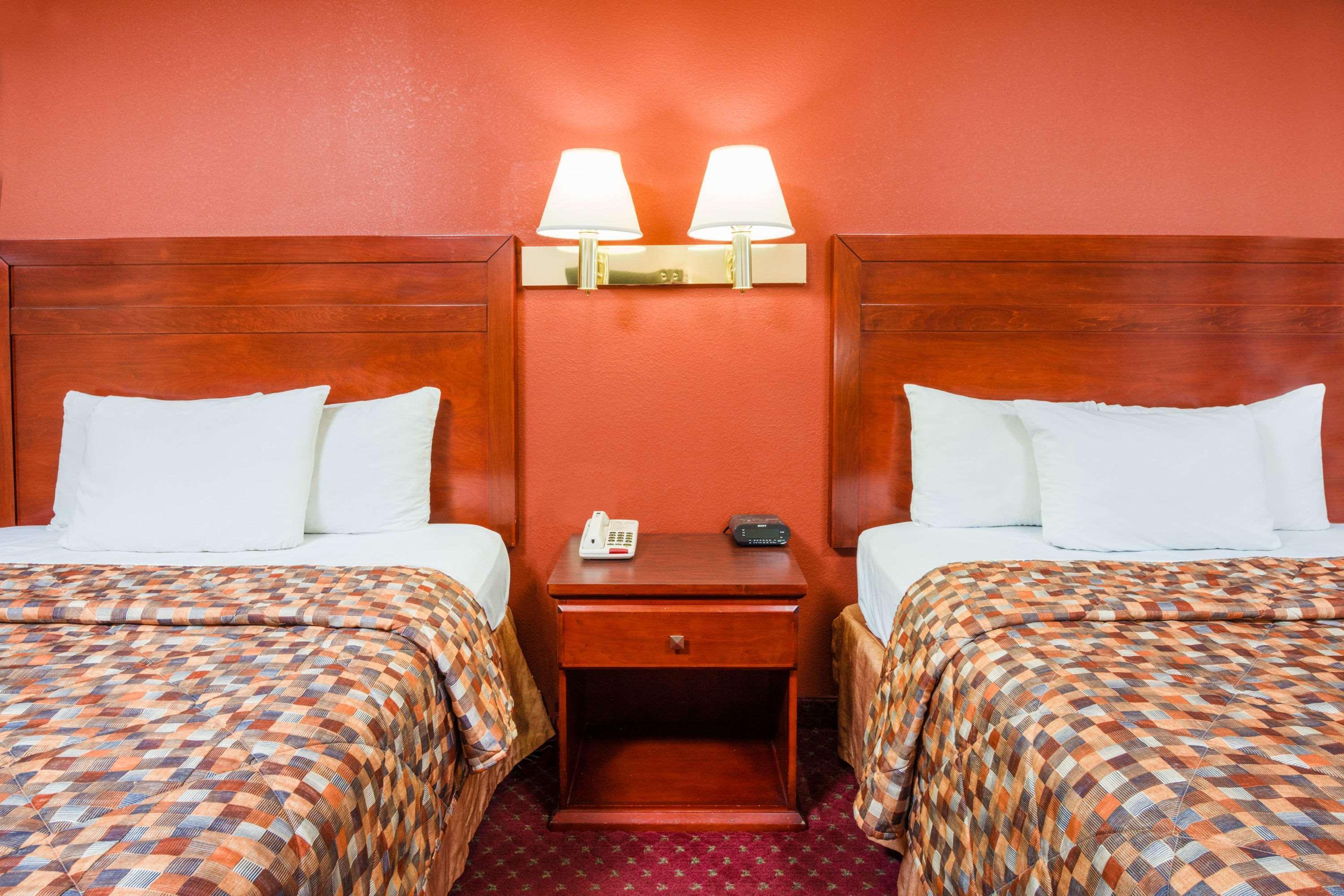 Days Inn By Wyndham St. Robert Waynesville/Ft. Leonard Wood Exteriér fotografie